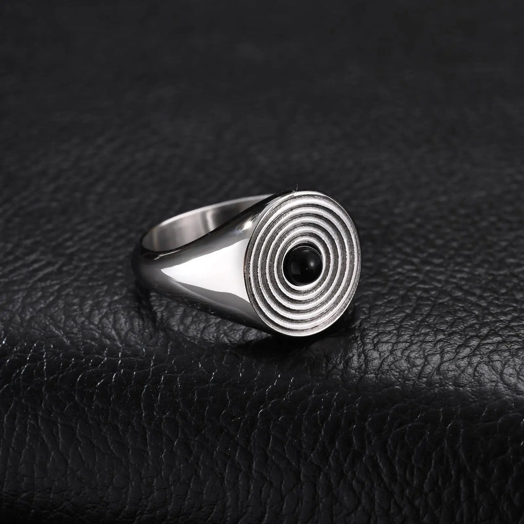 Vnox Stainless Steel Signet Ring for Men, Spiral Pattern Inlaid Black Onyx Stone Finger Ring, Vintage Punk Fashion Jewelry Gift